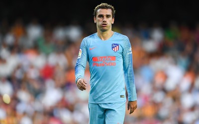 168电竞热评-纽卡球迷为他点亮手机灯